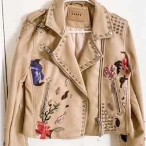 Blank NYC $298 Floral Embroidered Studded Moto Jacket Vegan Leather rockstud